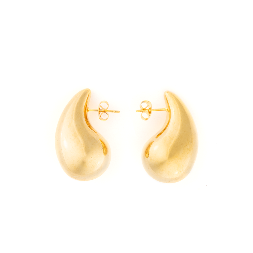 Stainless steel Waterdrop Earrings in gold and silver, showcasing a minimalist and modern design, ideal for elegant accessorizing.